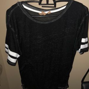 HARLOW large t-shirt